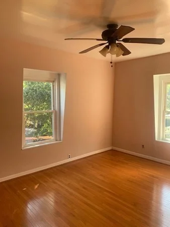 15 Gordon St, Jamaica Plain