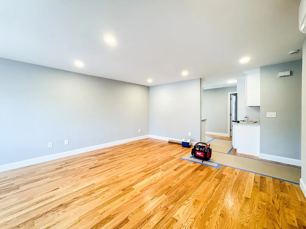 58 Chestnut St, Chelsea