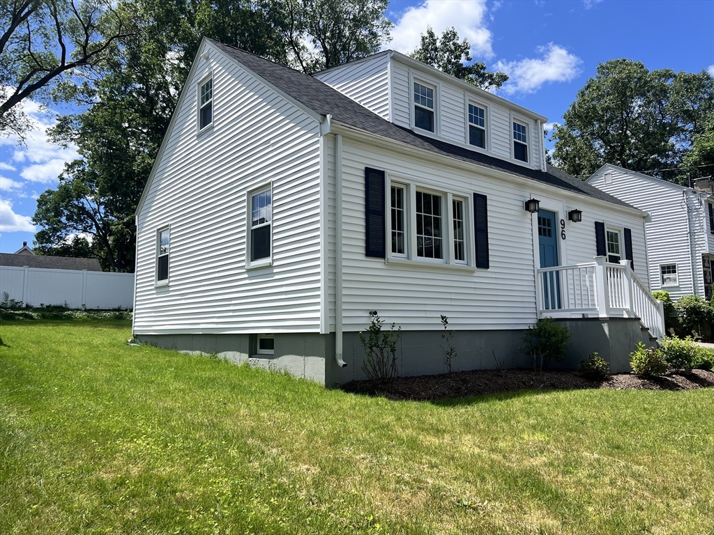 96 Buchanan Rd, West Roxbury