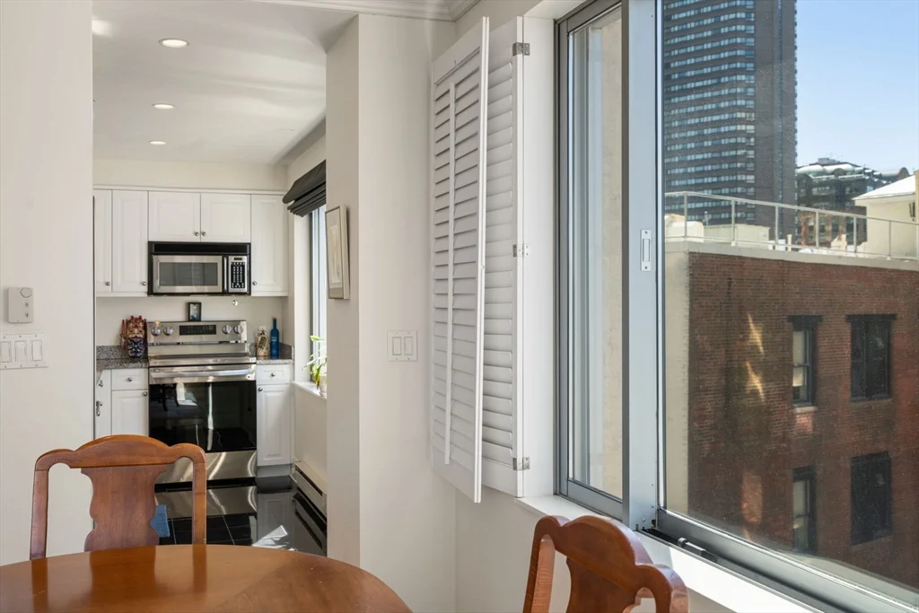 1 Huntington Ave, Back Bay