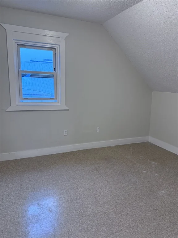 191 Walnut St, Holyoke