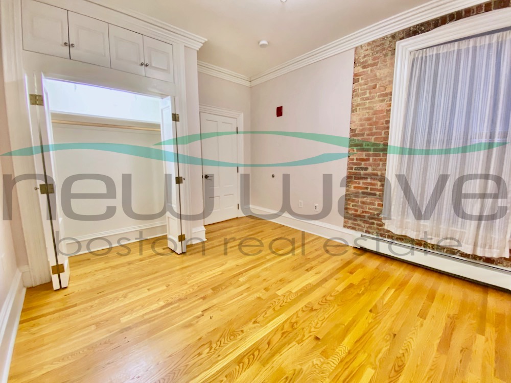 31 Massachusetts Ave, Back Bay