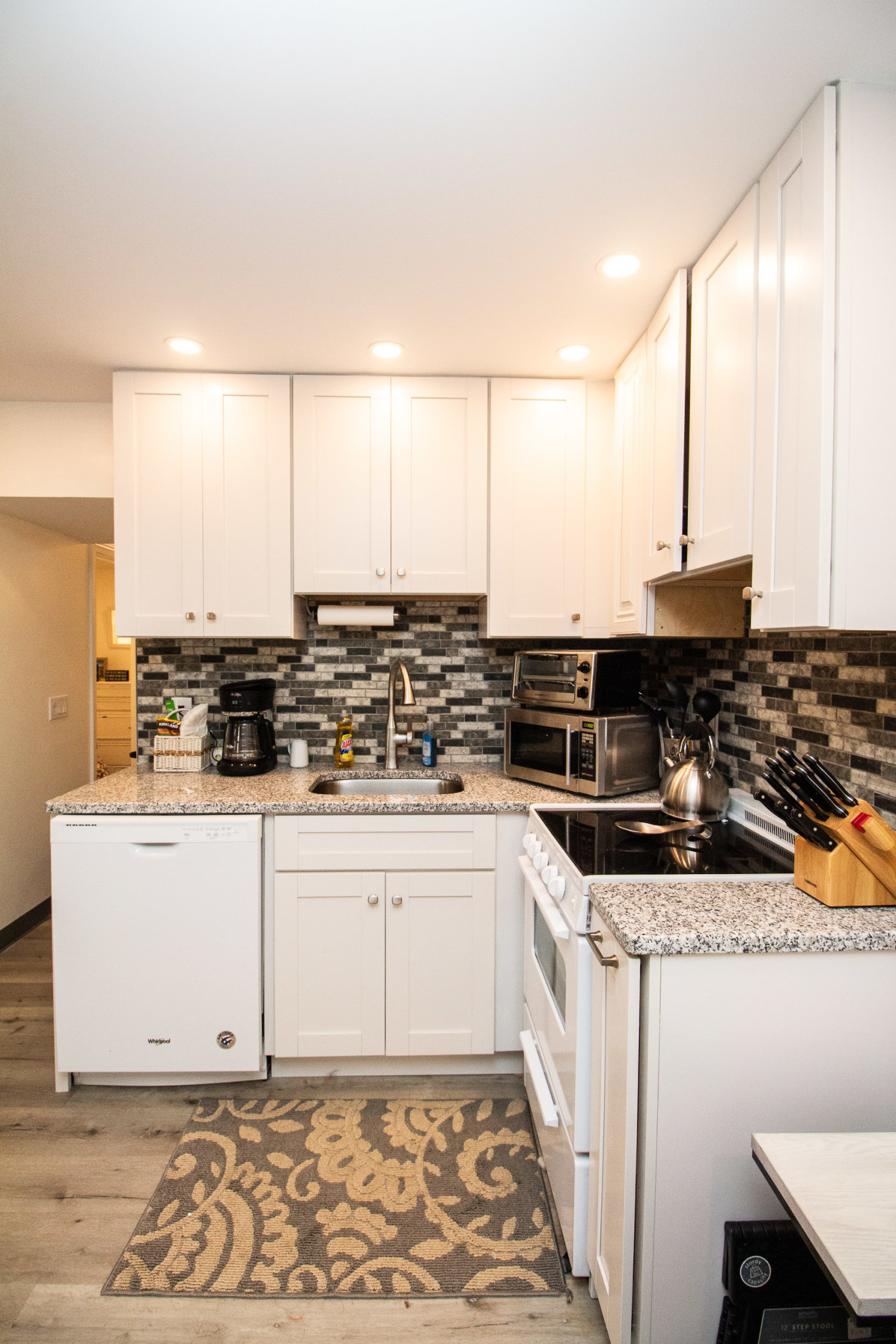 49 Boylston St, Brookline Village