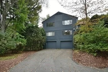 5 Treetop Park, Westborough