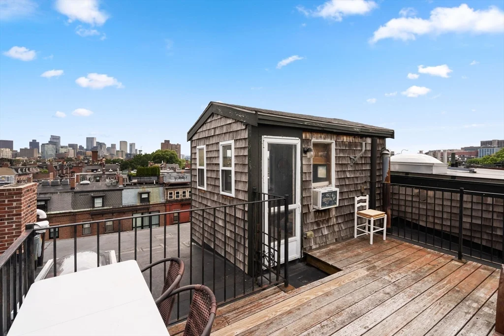 87 Worcester St, South End