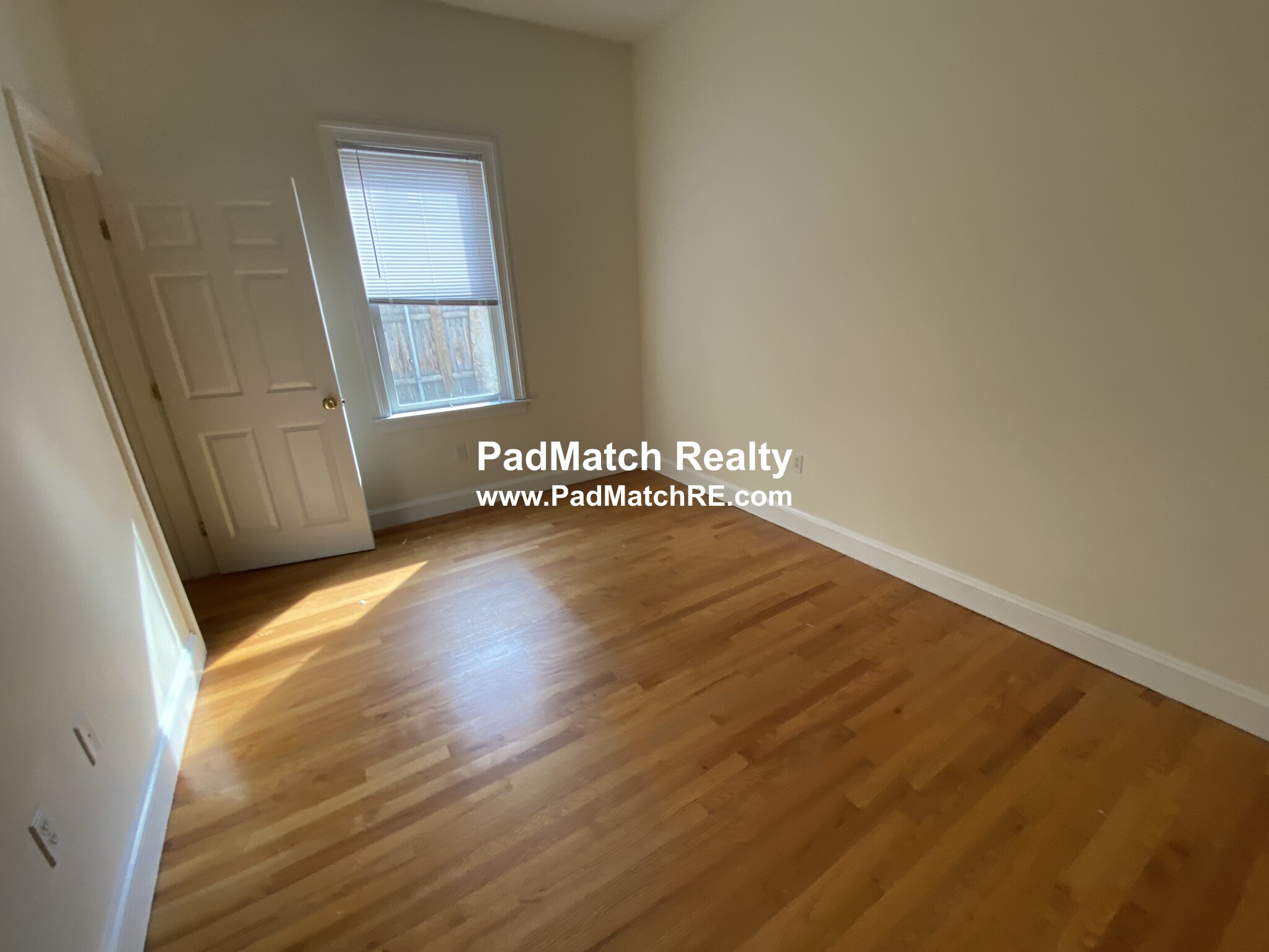 9 Gardner St, Allston