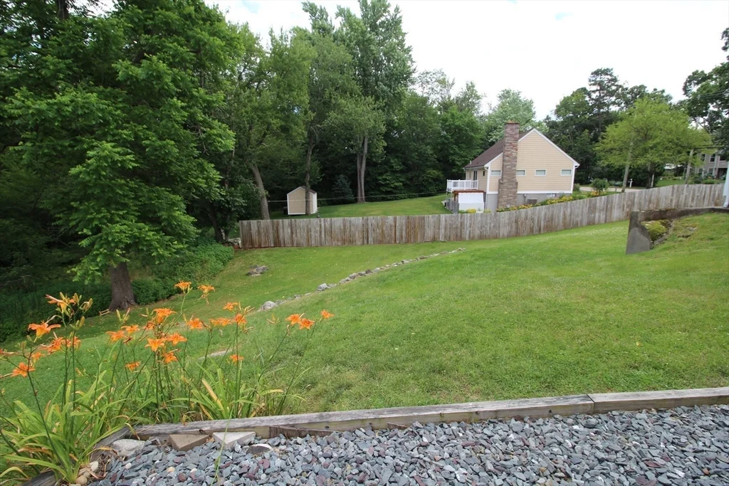 218 Thurber Ave, Attleboro