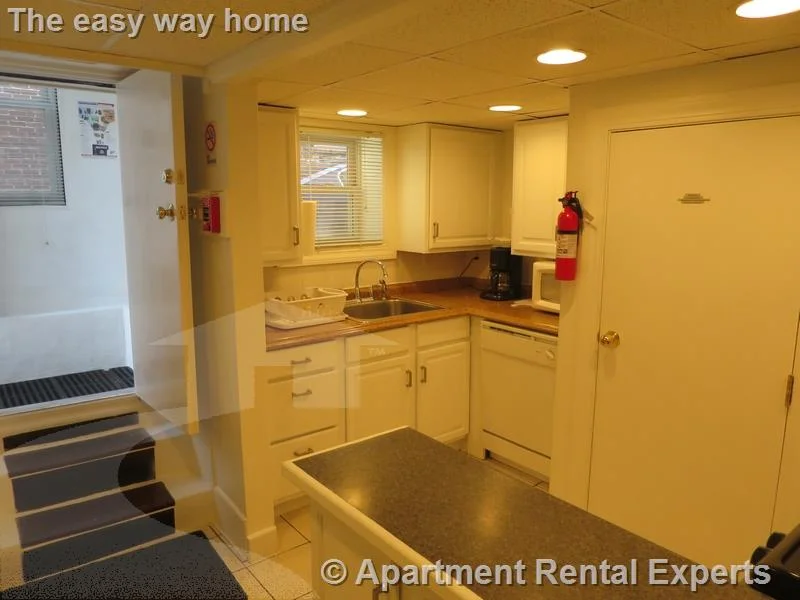 25 Lambert St, East Cambridge