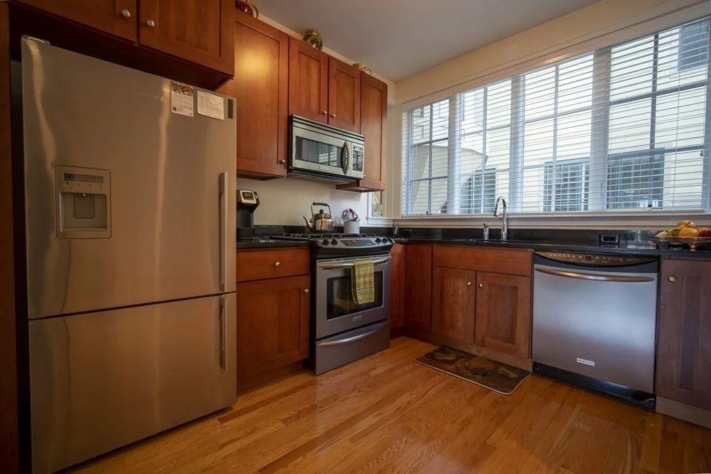 93 E Central St, East Natick