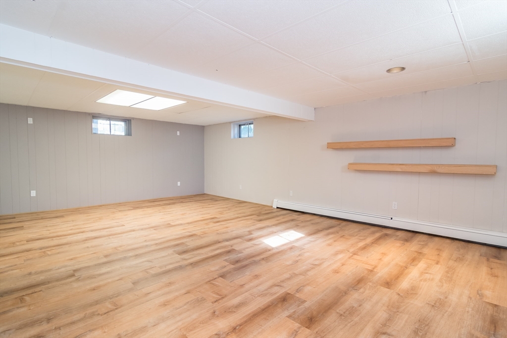 4 Paul St, North Natick