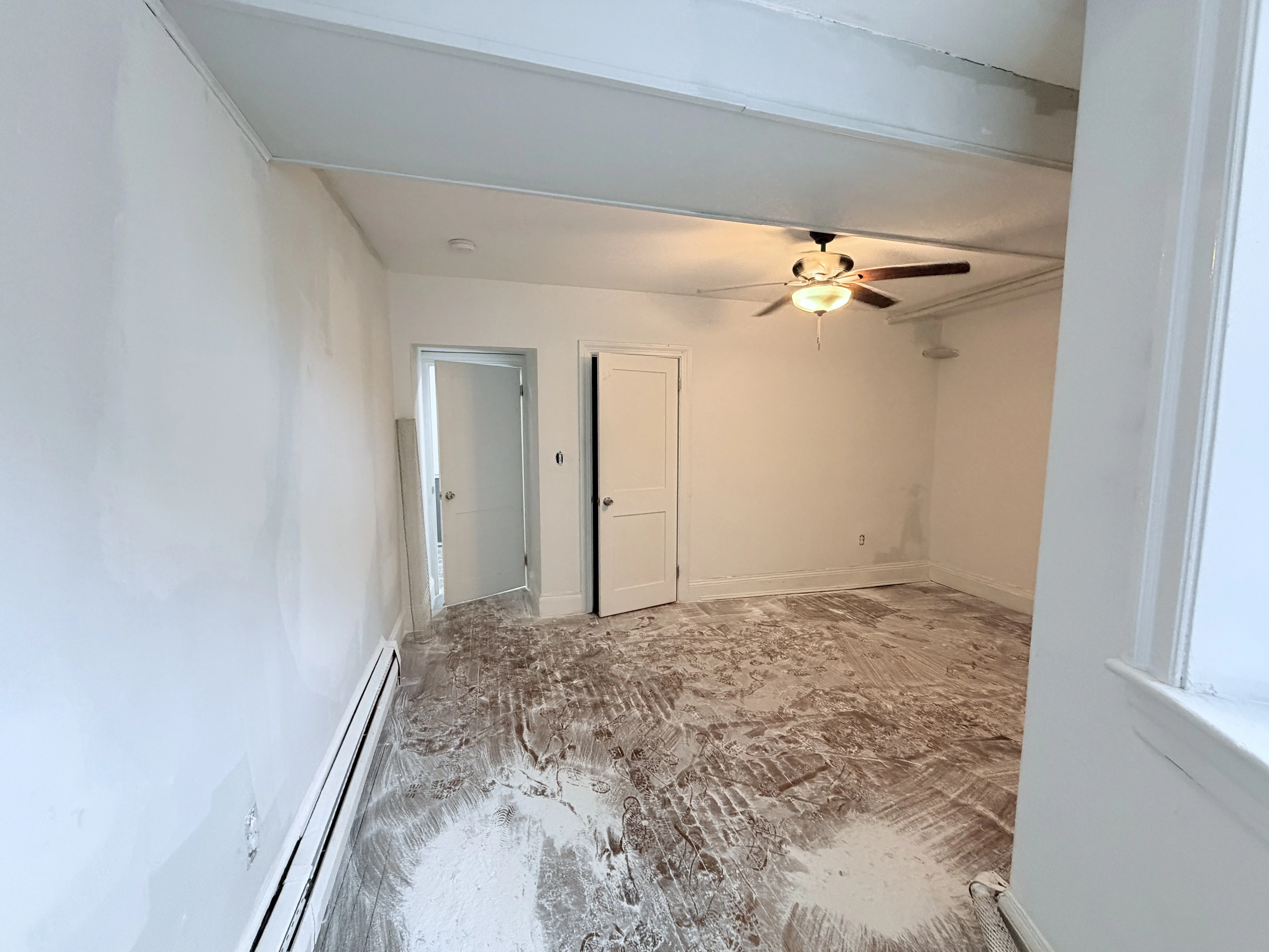 45 Carlton St, Longwood
