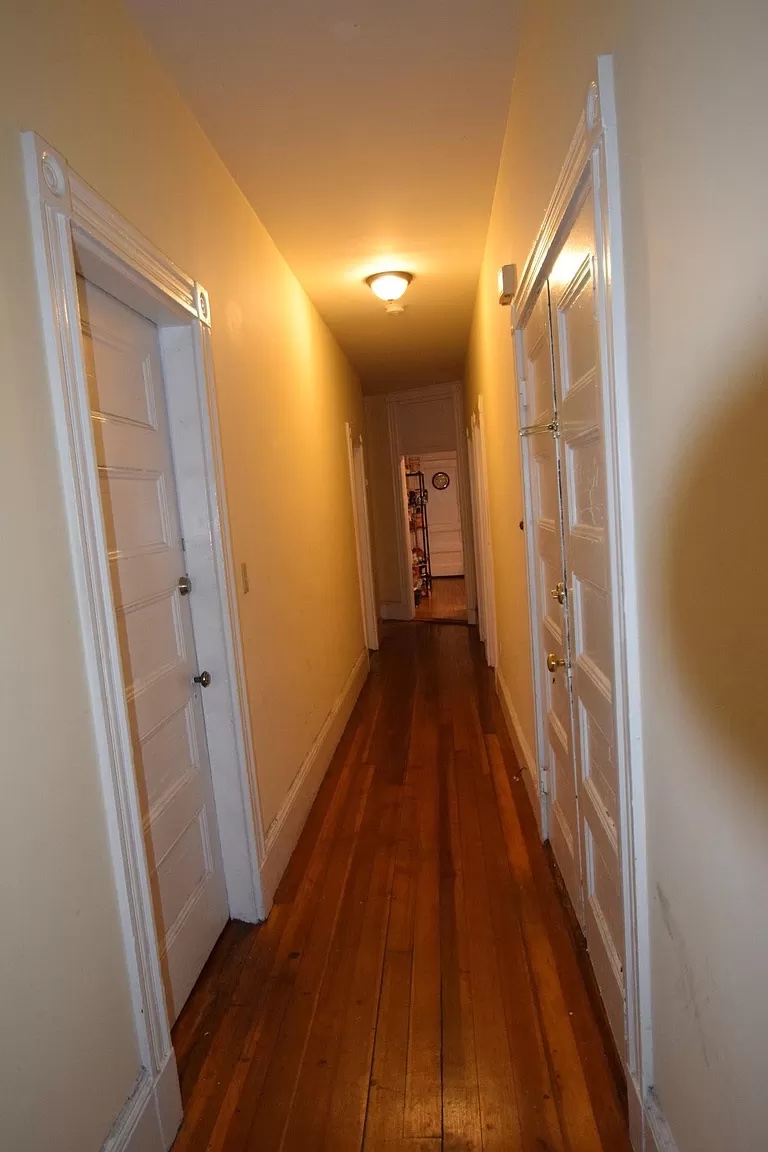 36 Cherokee, Mission Hill