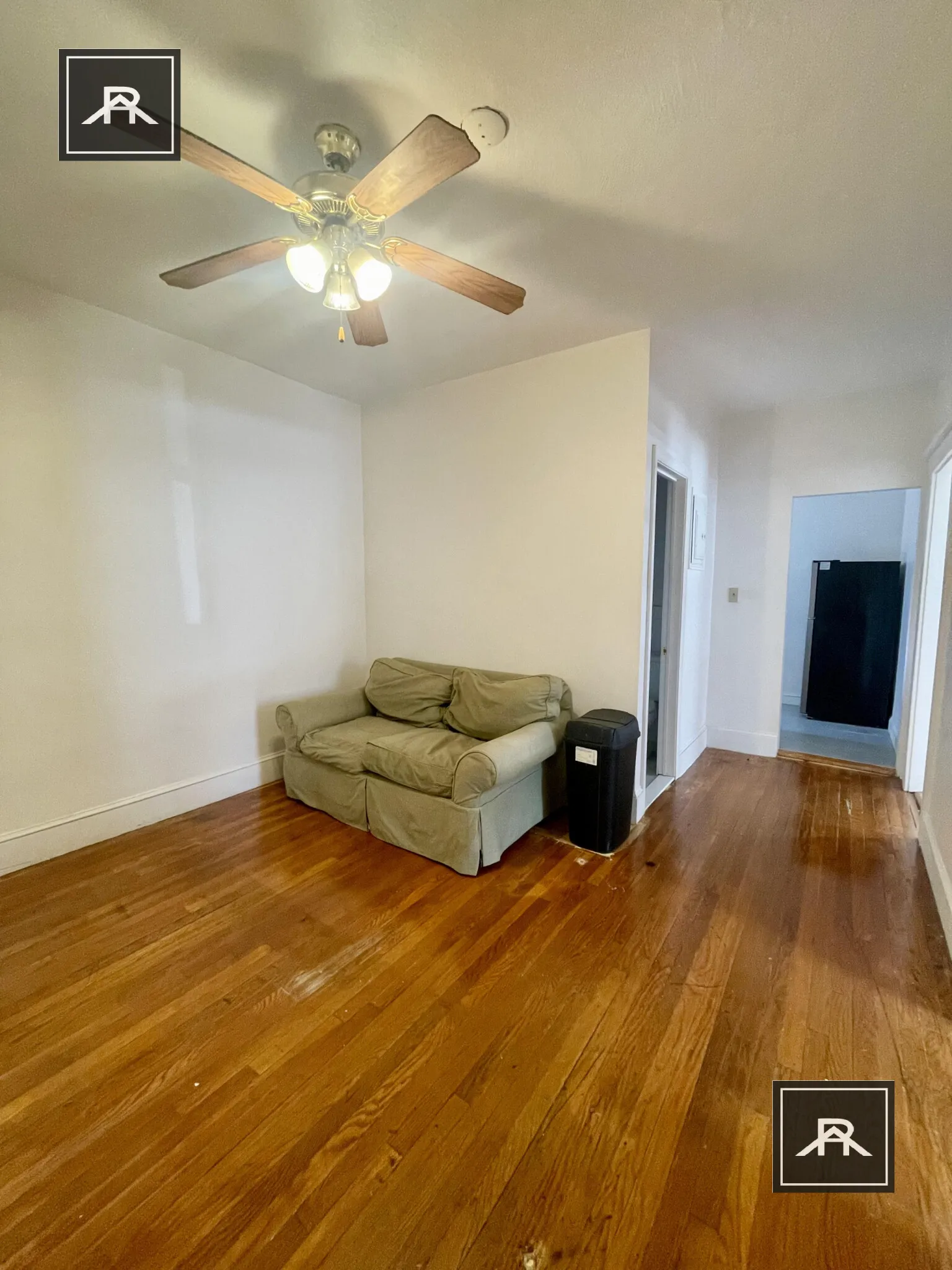 11 Scottfield Rd, Brighton