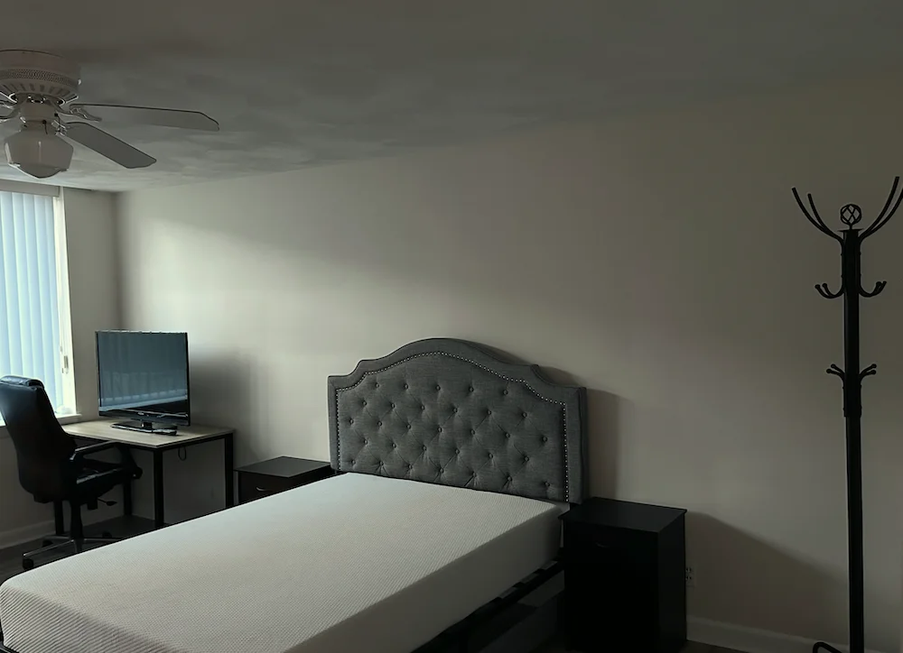 2 Hammond Pond Pkwa, Chestnut Hill