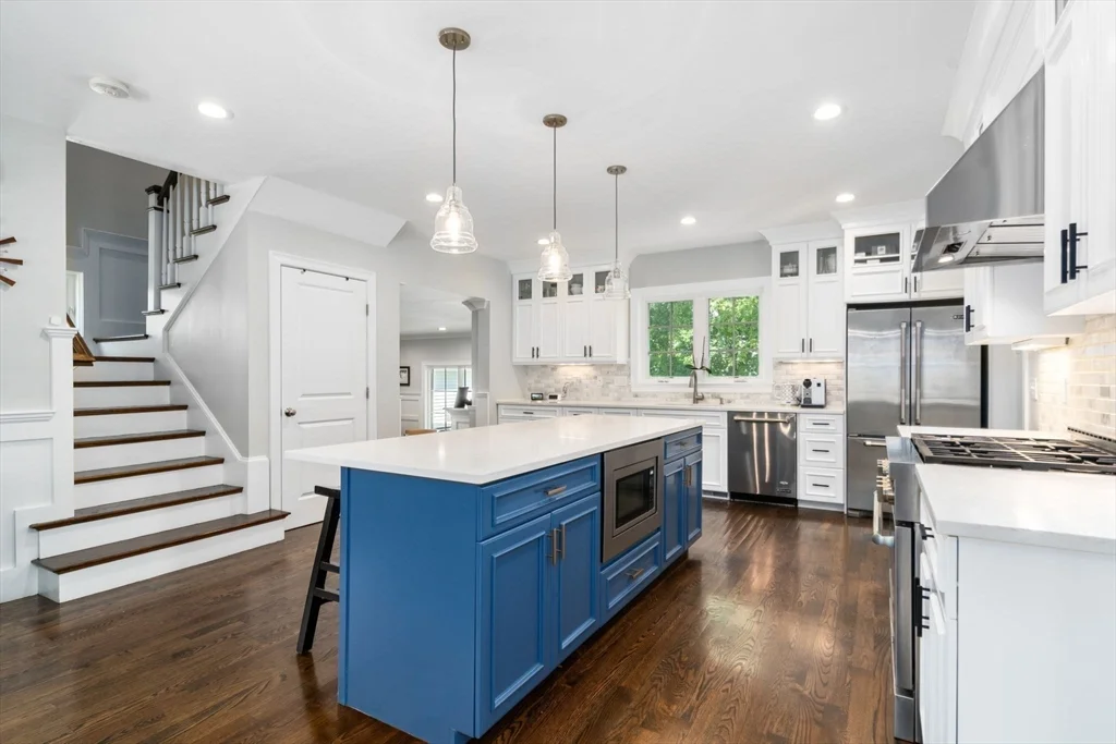 119 Charlesbank Rd, Newton Corner