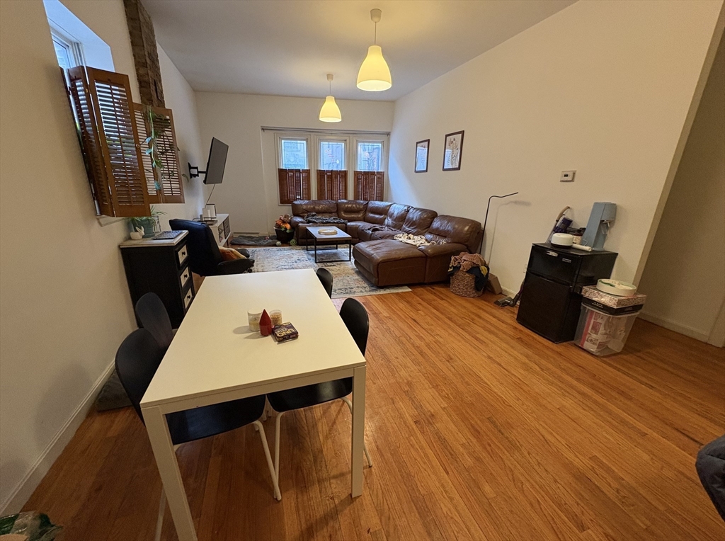 25 Church St, Back Bay