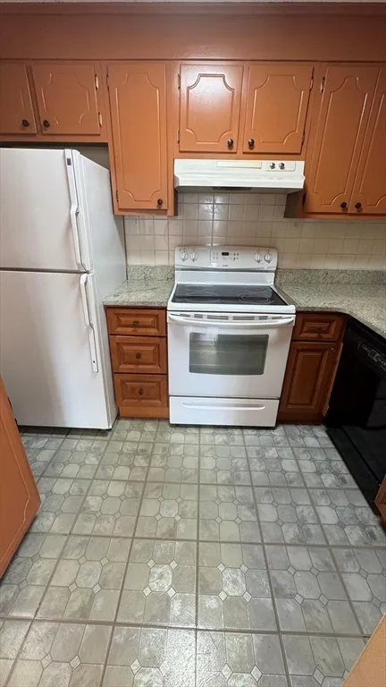 287 Harvard St, Mid-Cambridge