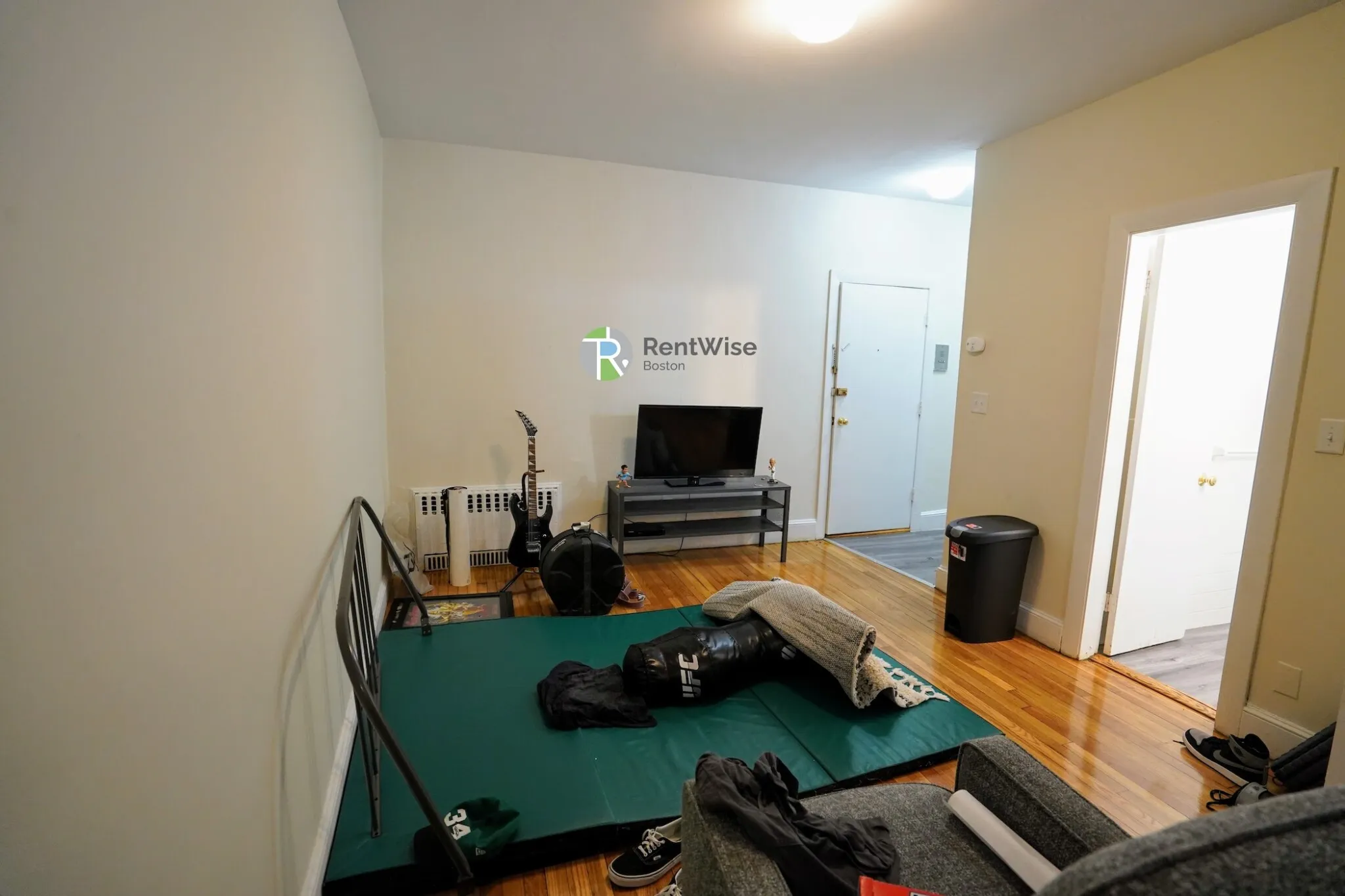 33 Lancaster Ter, Corey Hill