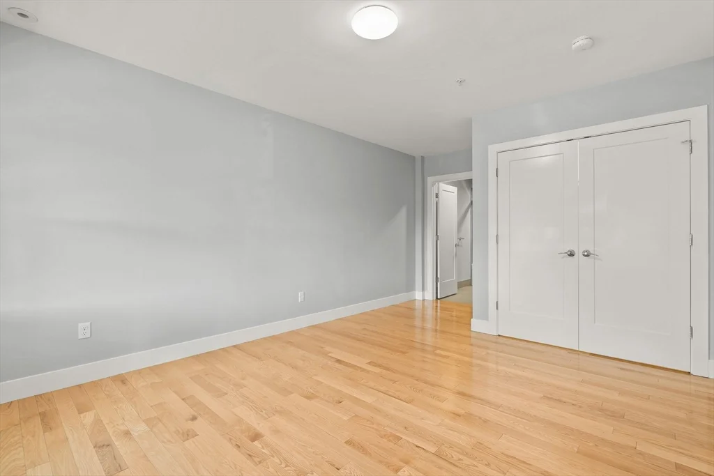 157 Hancock St, Quincy