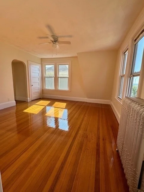 20 Peirce Rd, Lynn