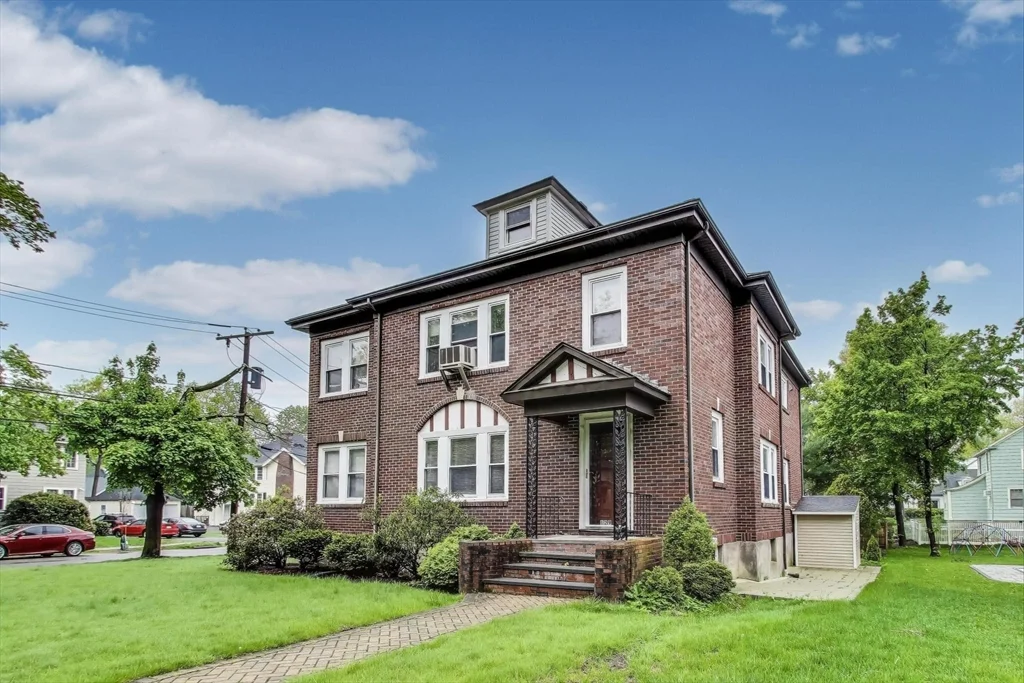 129 Oxford, Newton Center