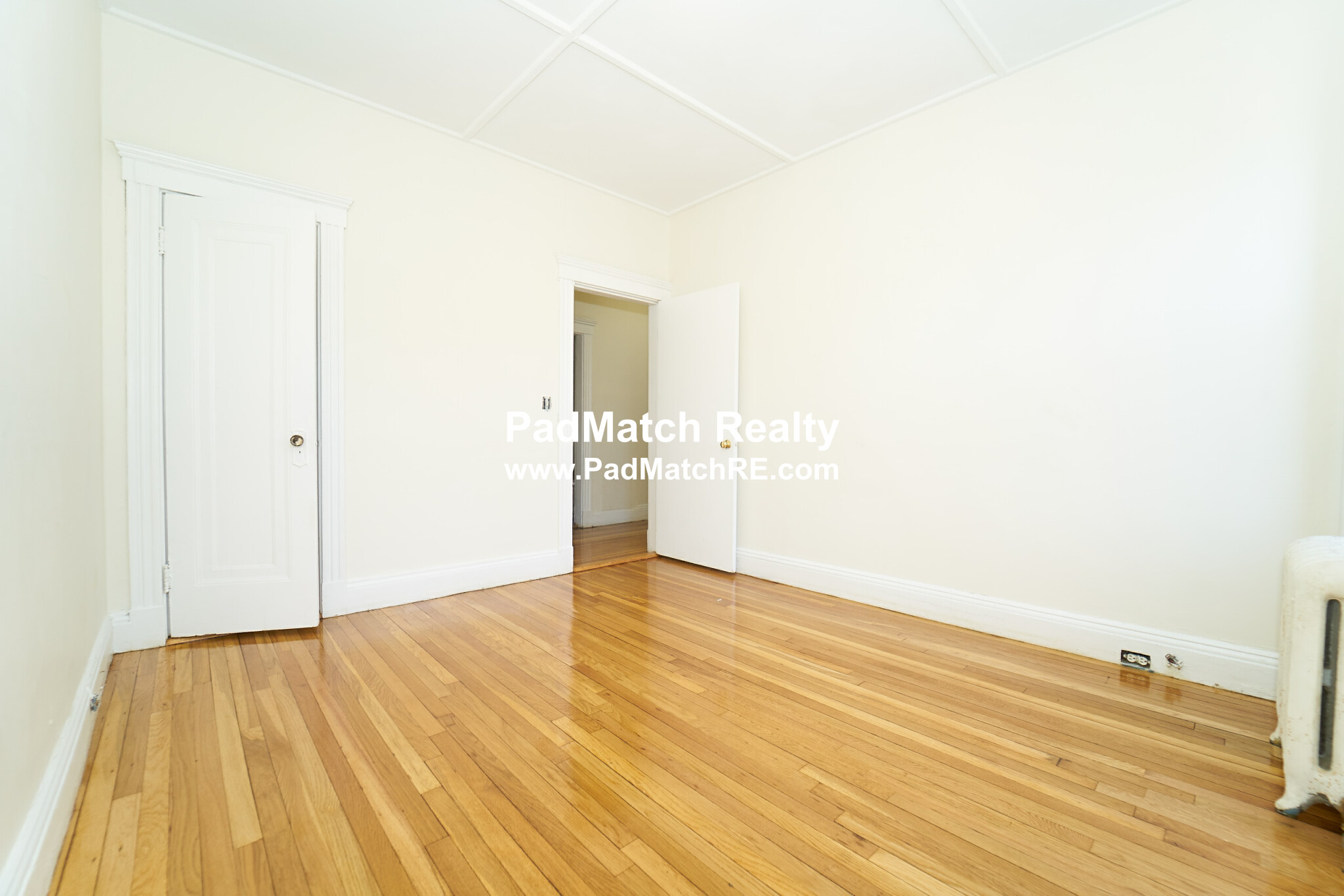 1185 Boylston St, Fenway