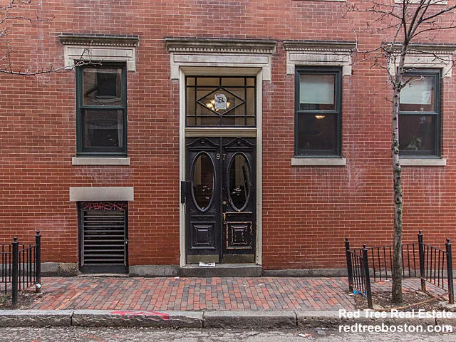 97 Myrtle St, Beacon Hill