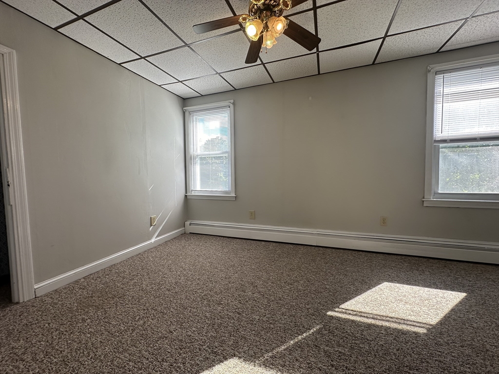 3 Shaw Ave, Middleboro