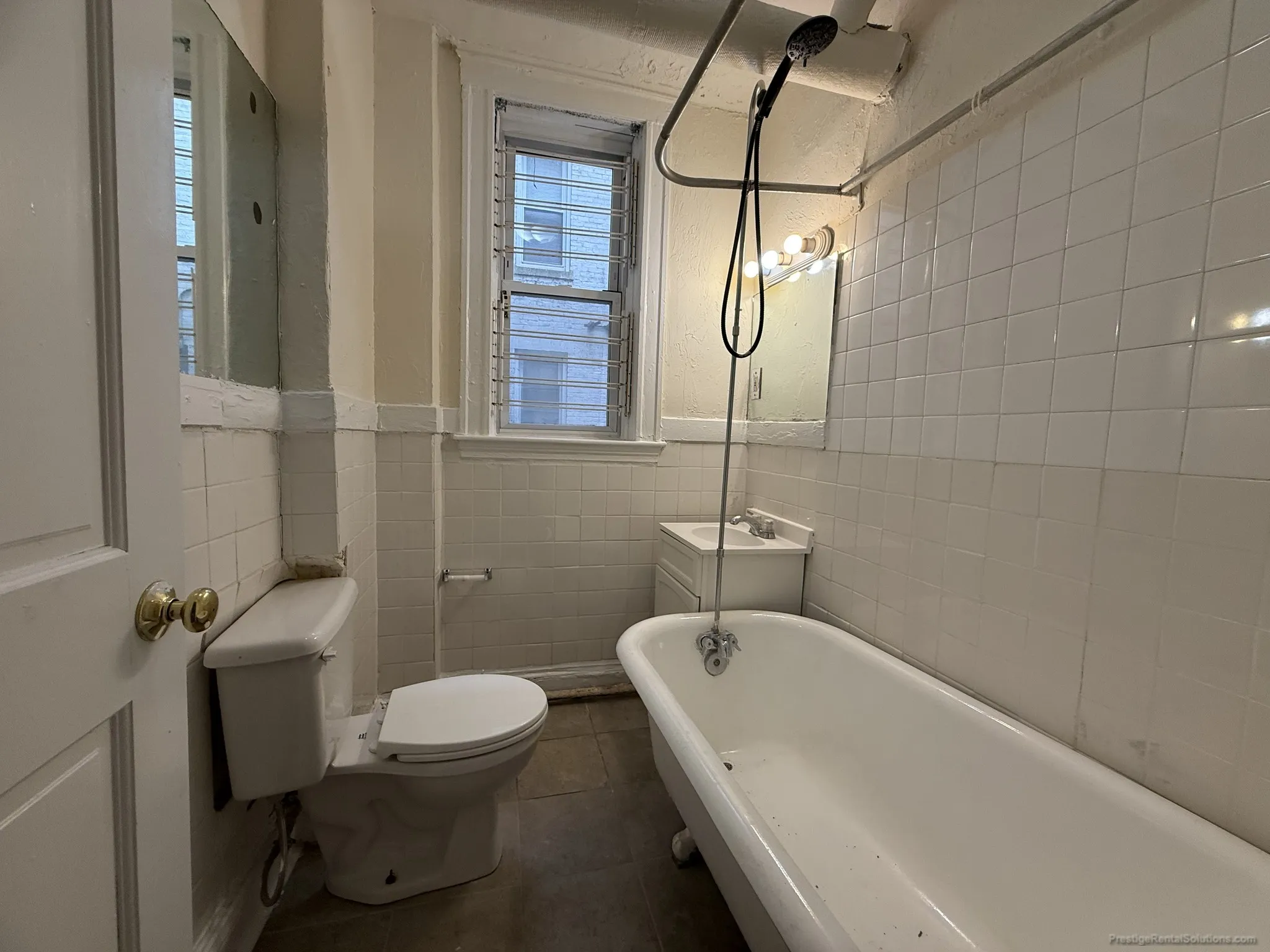 2 Cambridge St, Beacon Hill
