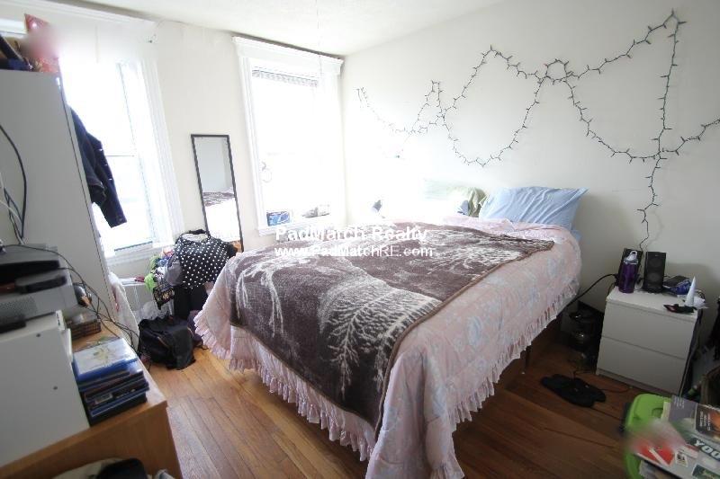 1185 Boylston St, Fenway