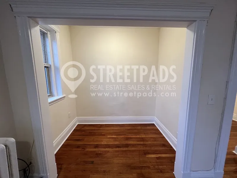 31 Park Dr, Fenway