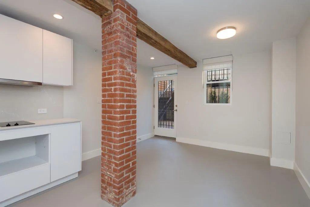 461 Massachusetts Ave, Roxbury