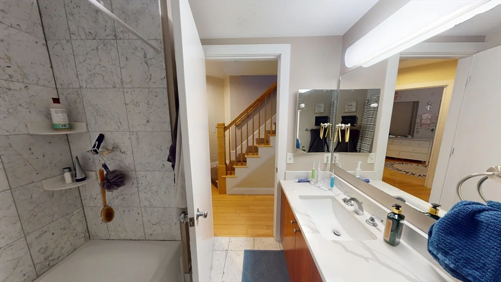 72 Kent St, Brookline Village