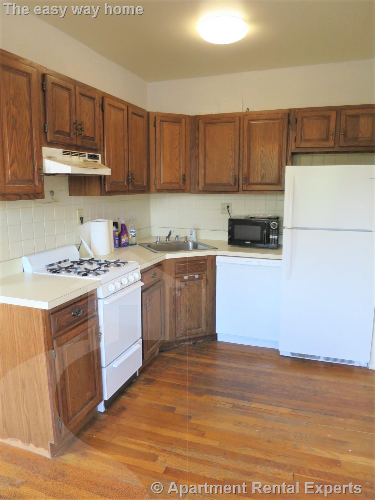 36 College Ave, Davis Square