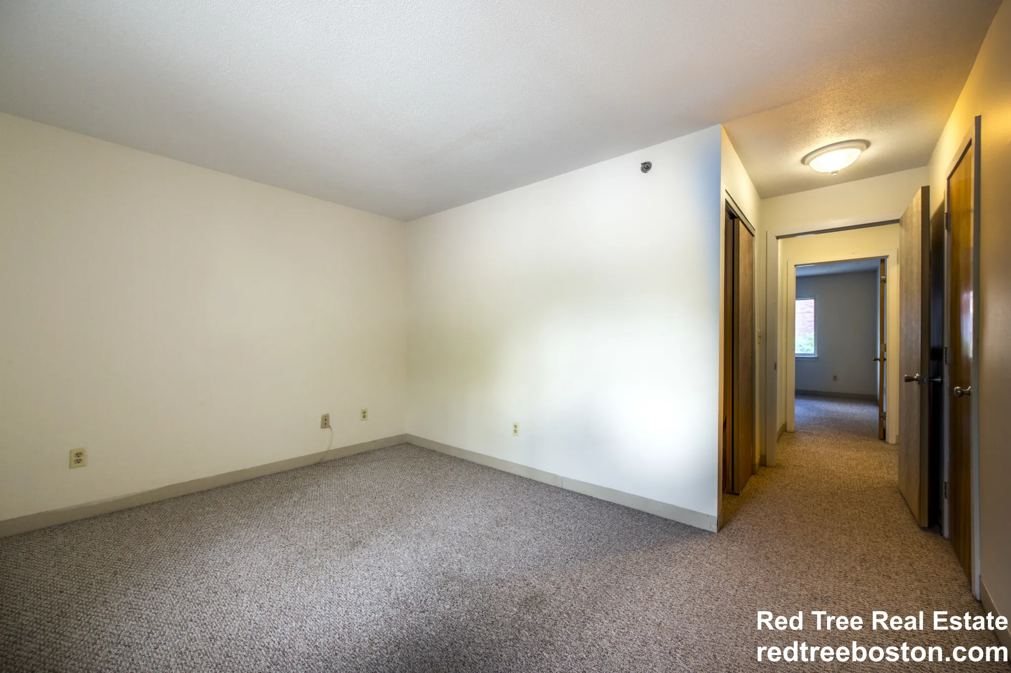 150 North Beacon St, Brighton