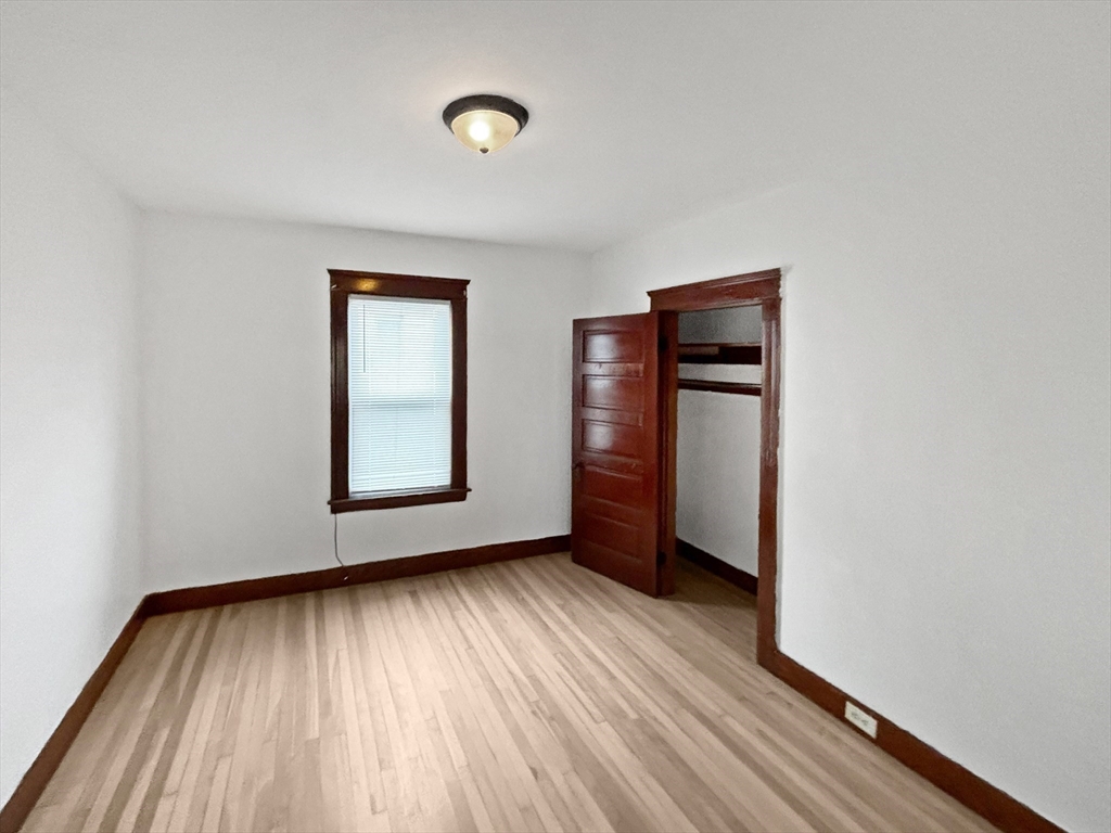 3 Henderson Ave, Worcester