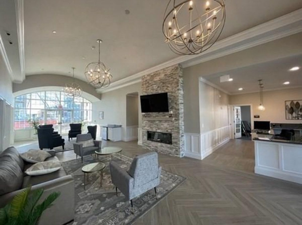 320 Middlesex Ave, Medford