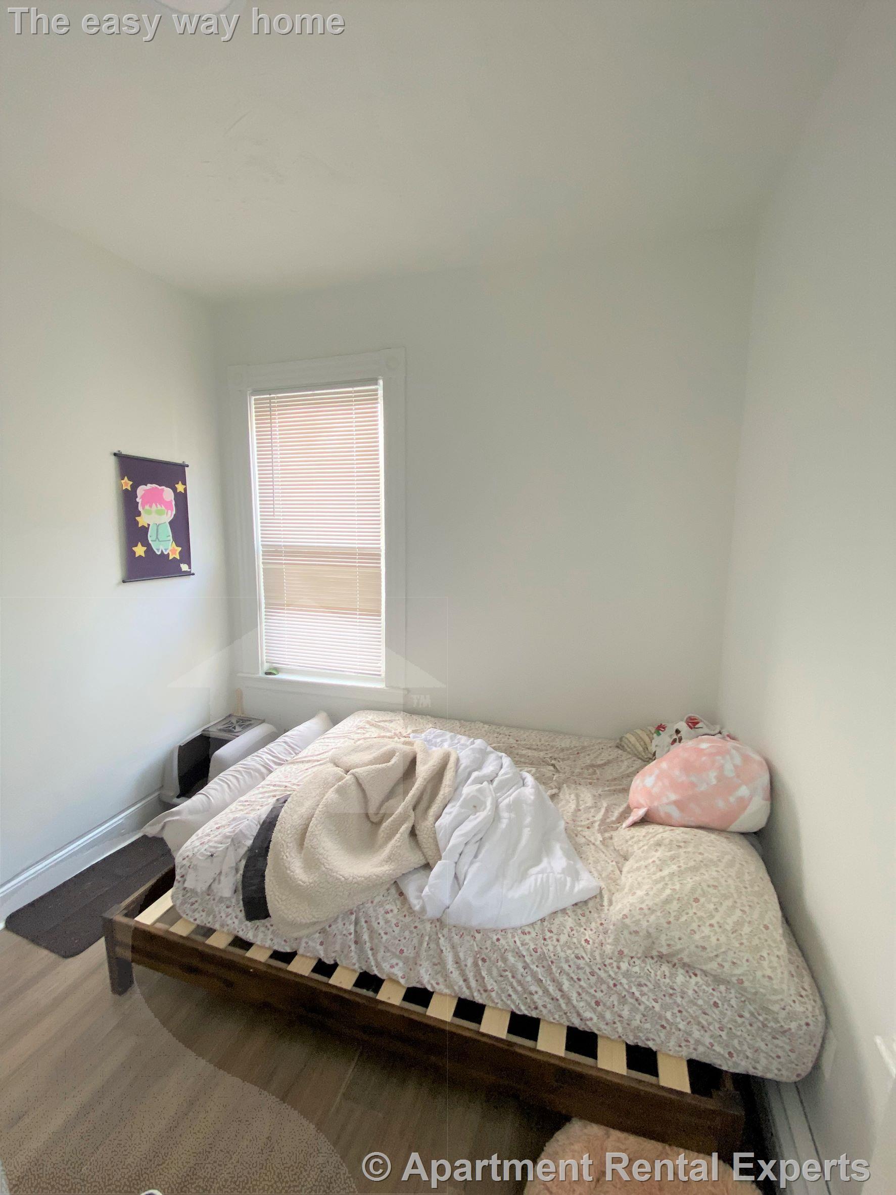 254 Windsor St, Central Square