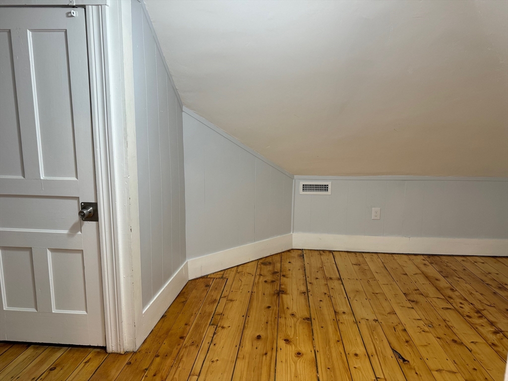 107 Harrison St, Leominster