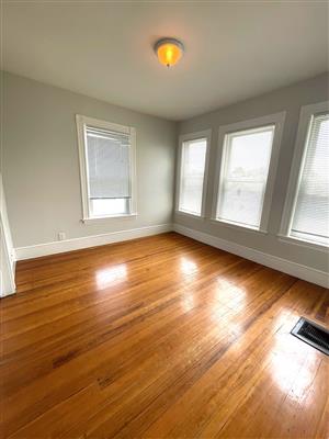 69 Raymond Ave, West Somerville