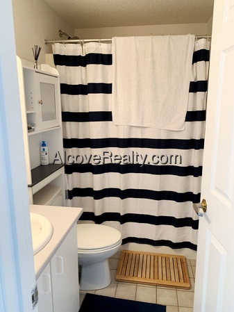 175 Beacon St, Ward Two