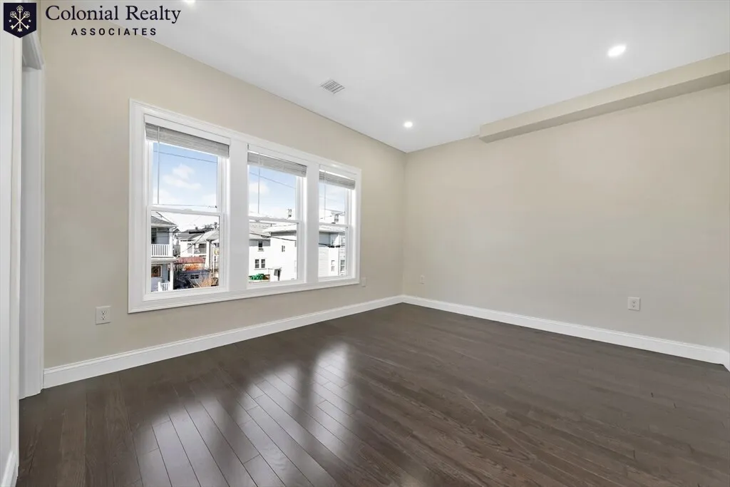 43 Wright Ave, South Medford