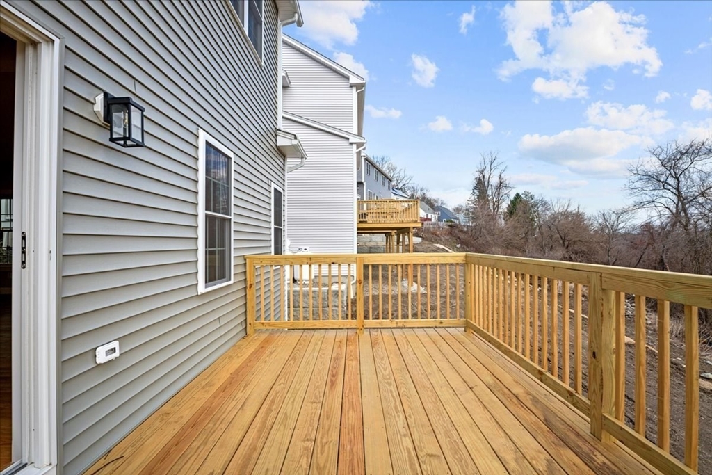 77 Upland St, Worcester