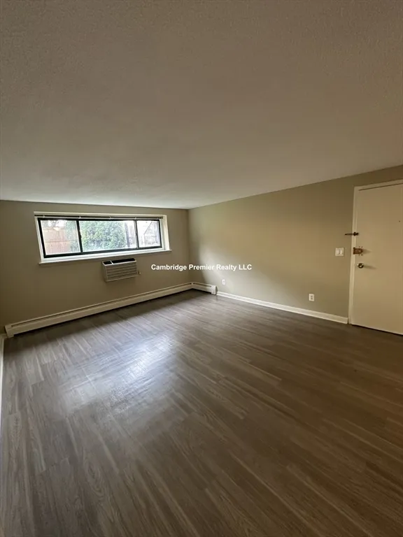 375 Harvard St, Mid-Cambridge