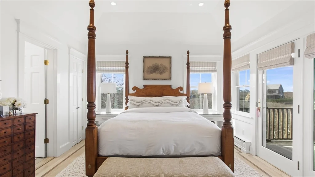 26 Old Tom Nevers, Nantucket