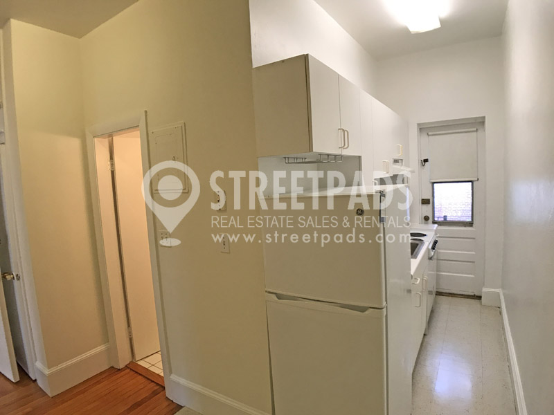 1539 Beacon St, Griggs Park