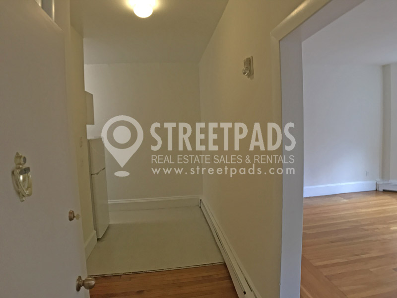 1539 Beacon St, Griggs Park