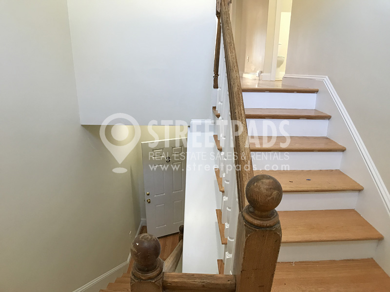 12 Harris St, Coolidge Corner