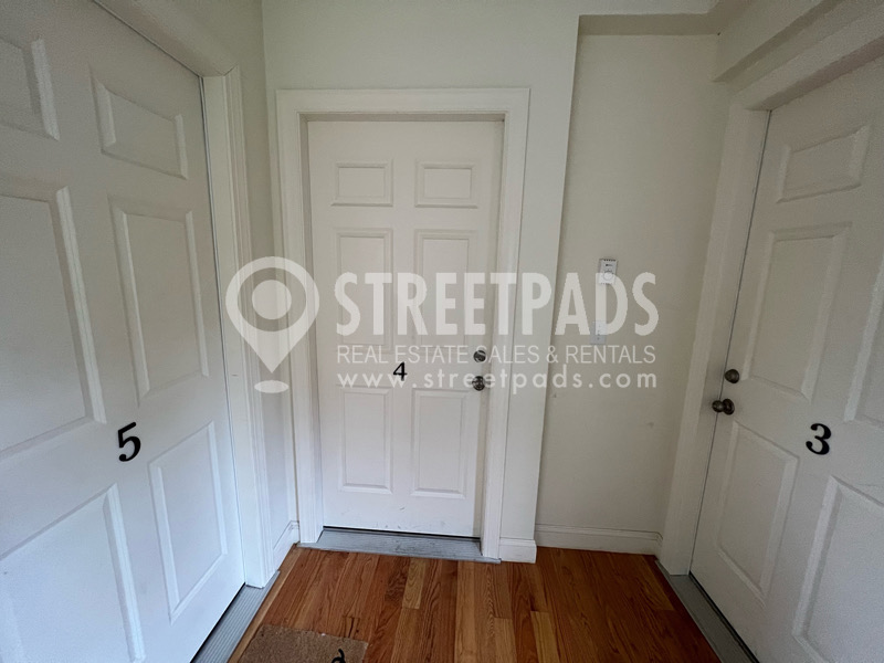 379 Harvard St, Mid-Cambridge