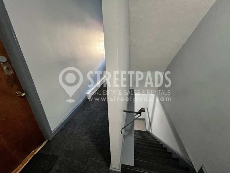 160 North Beacon St, Brighton